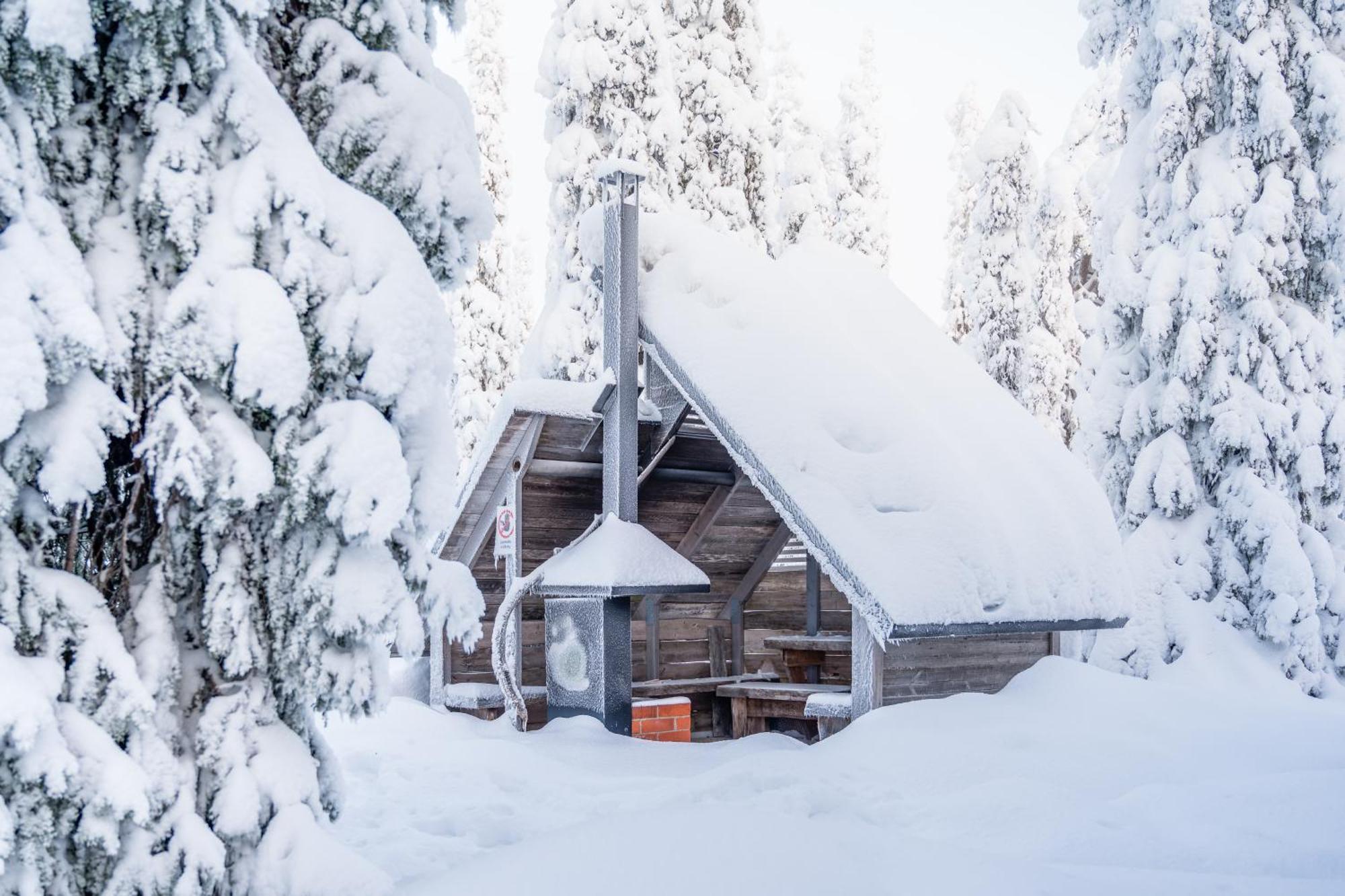 Ruka Inn Екстериор снимка